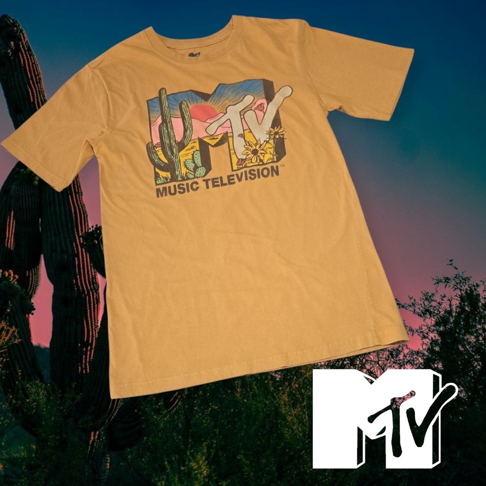 MTV Graphic T-Shirt Unisex Desert Cactus Sunset Logo Mustard Tan M